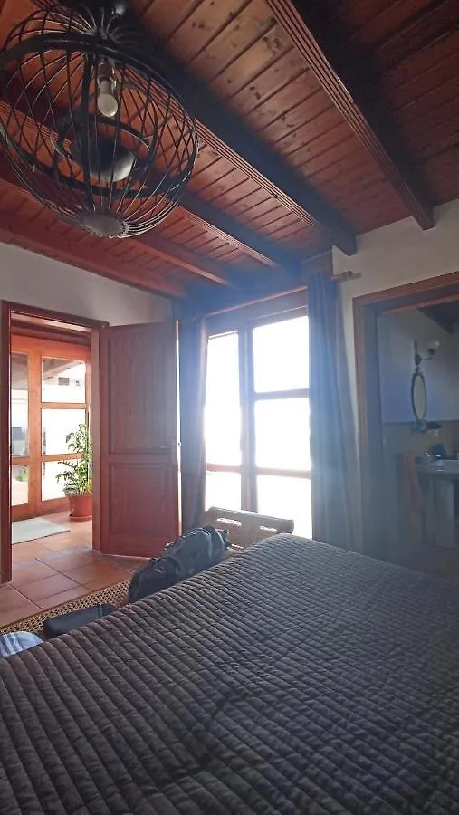 Casa Nora Guest House Guime